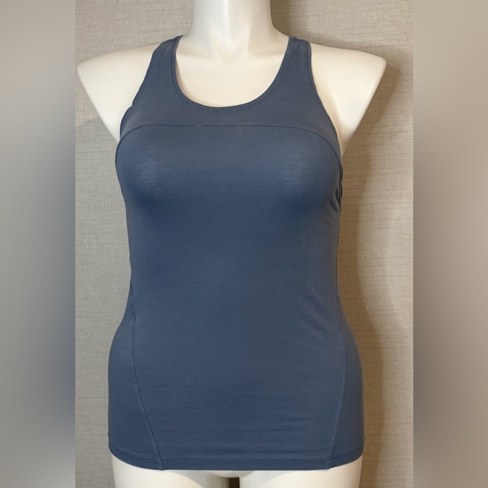 Blue Size 10 Women’s lululemon Tank Top (damaged)
